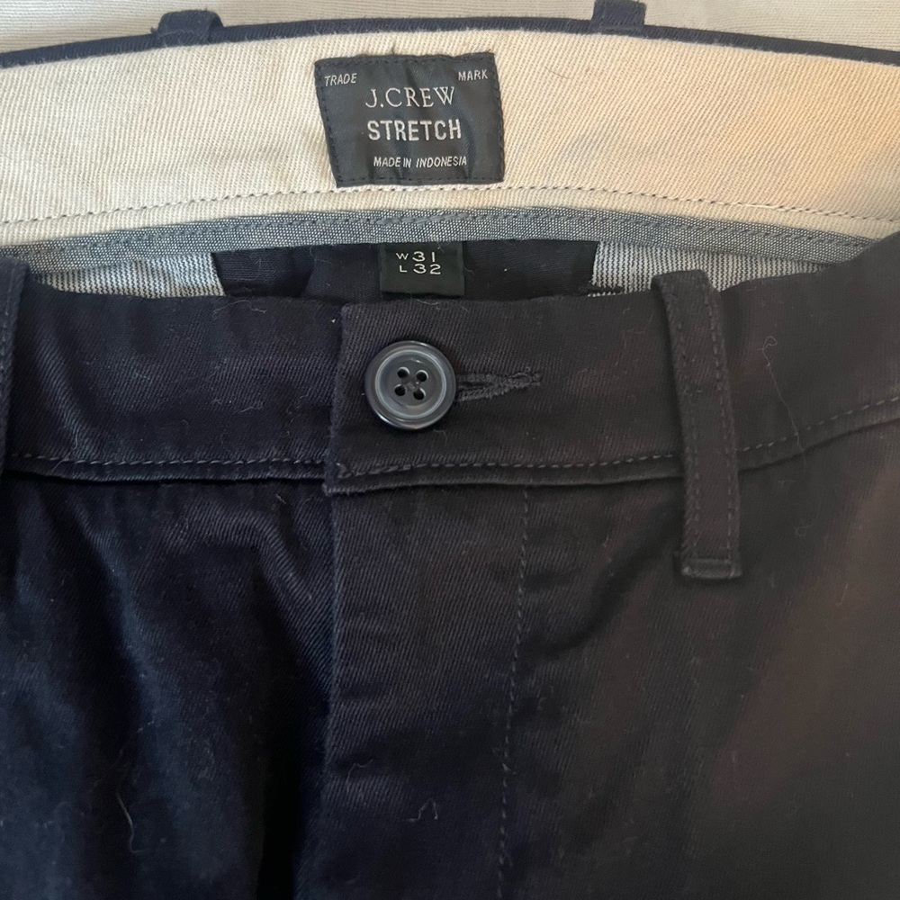 Men’s JCrew Navy Stretch Pants - Picture 2 of 3